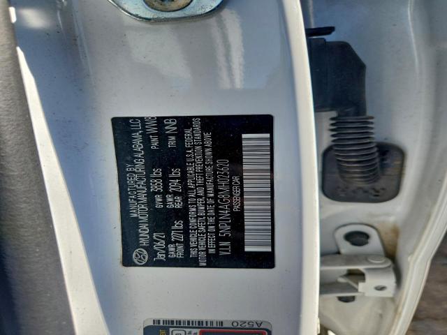 Hyundai ELANTRA Sel Image 7