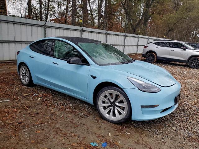 Tesla Model 3 Image 2