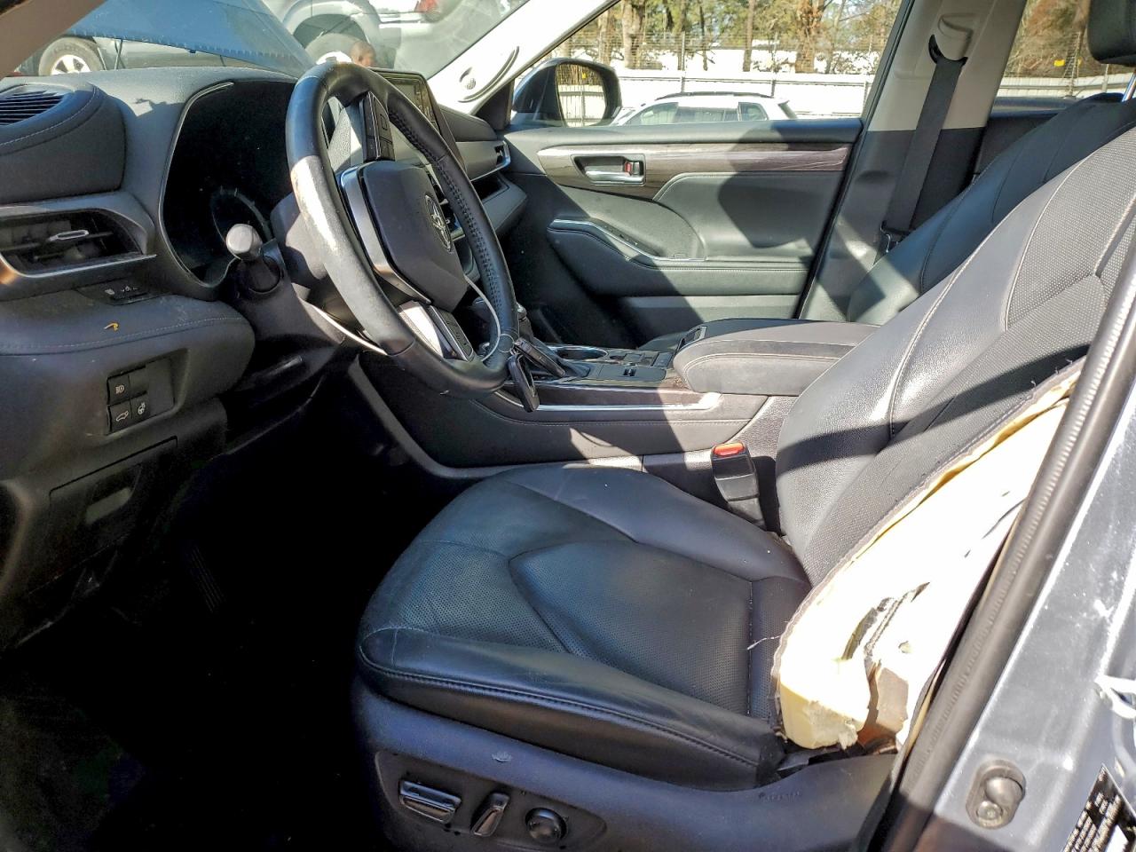 Toyota Highlander Limited Image 2