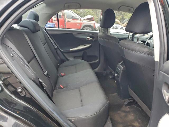 Toyota Corolla Base Image 7