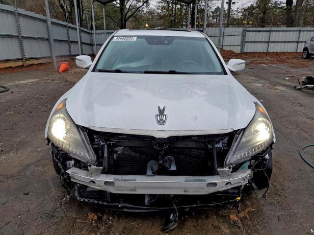 Hyundai Equus Signature Image 3