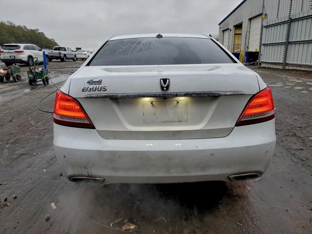 Hyundai Equus Signature Image 11