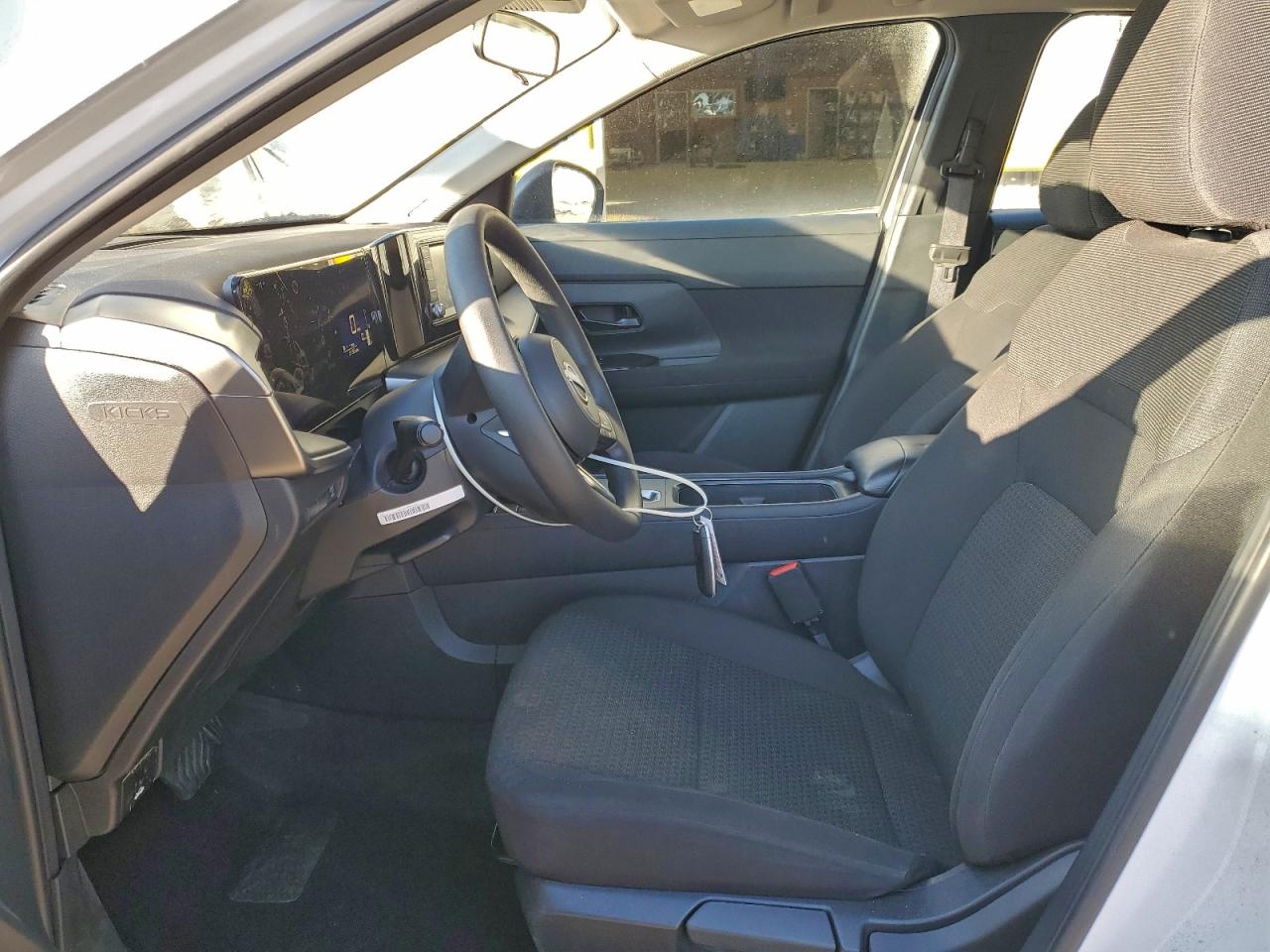 Nissan Kicks S Image 14