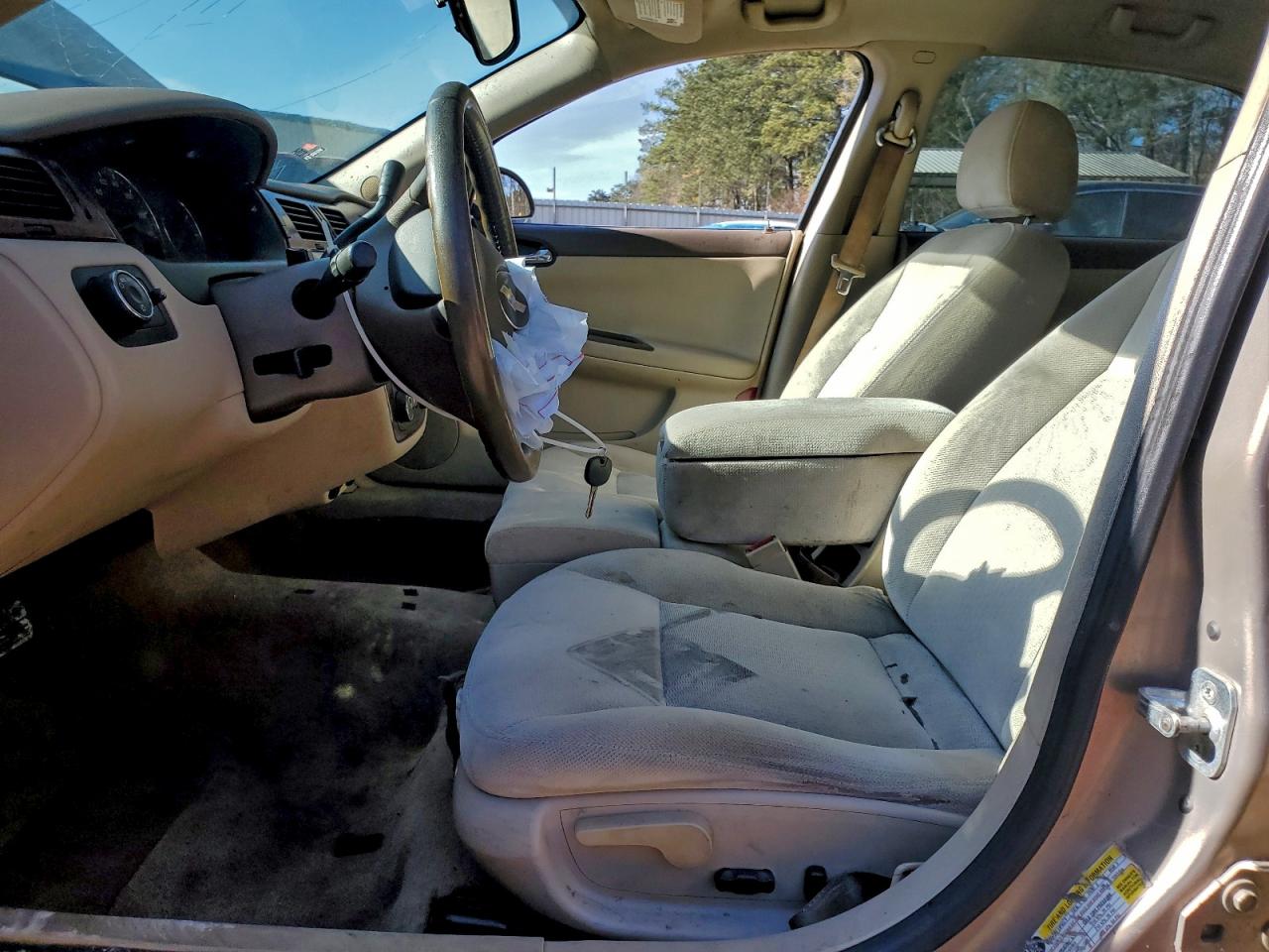 Chevrolet Impala Lt Image 10