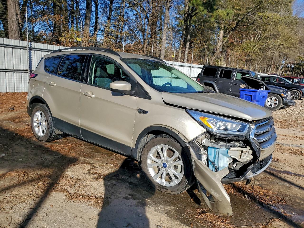 Ford Escape Se Image 4