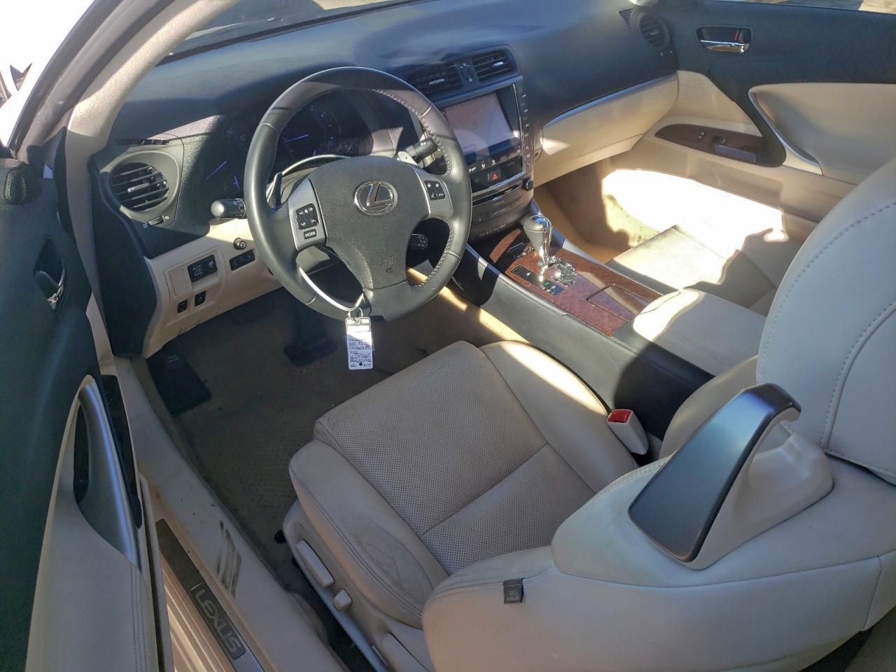 Lexus Is 250 Image 5