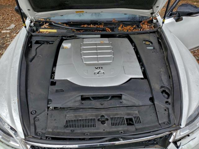 Lexus LS 460 Image 8