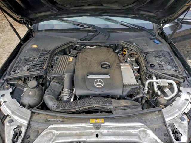 Mercedes-Benz C-Class 300 Image 6