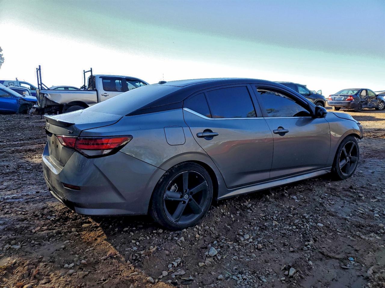 Nissan Sentra Sr Image 10