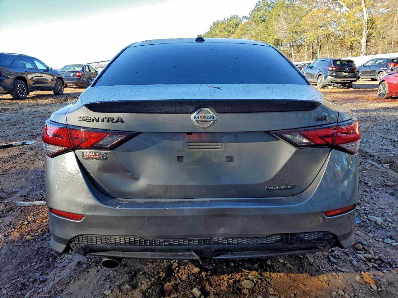 Nissan Sentra Sr Image 2