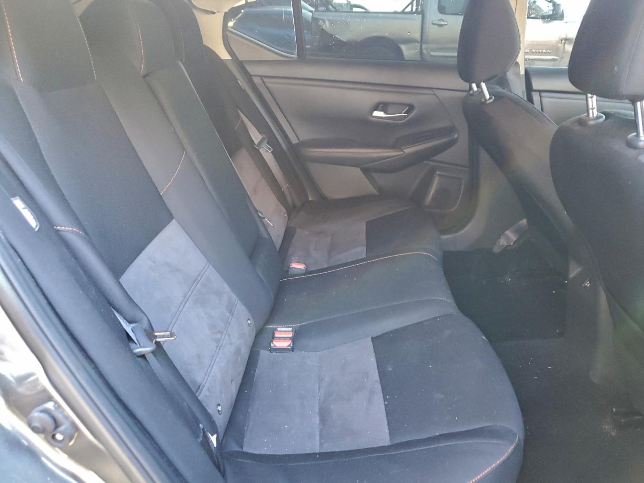 Nissan Sentra Sr Image 11