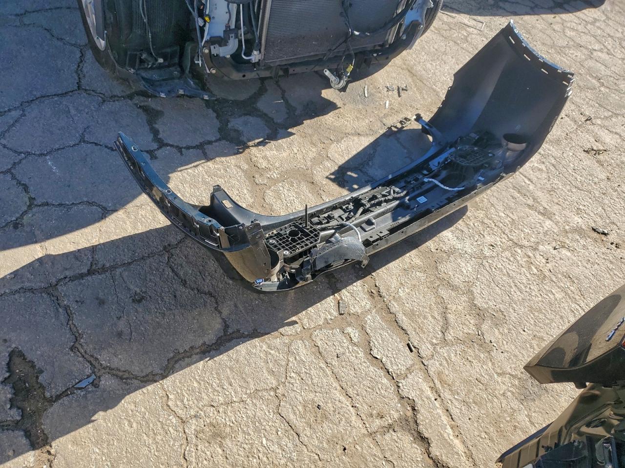 Genesis Gv70 Base Base Image 4