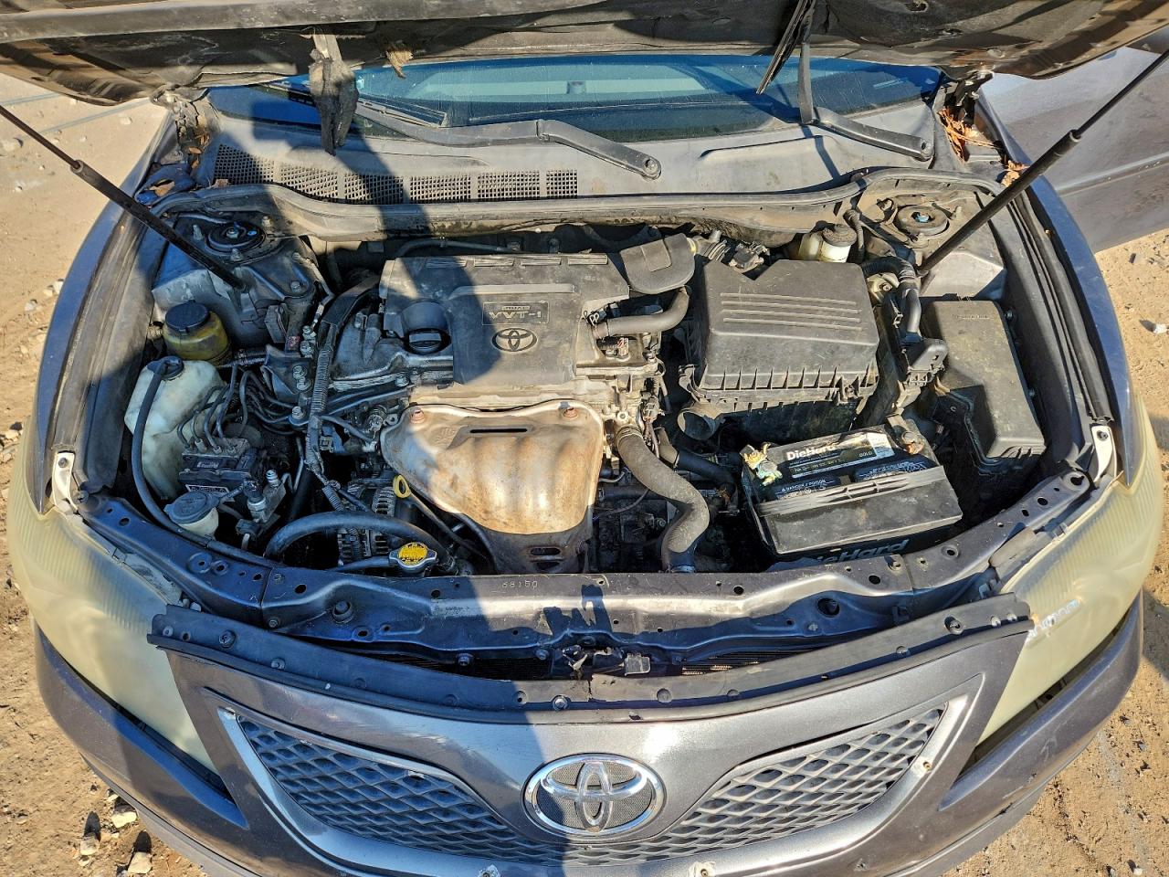 Toyota Camry Base Image 12