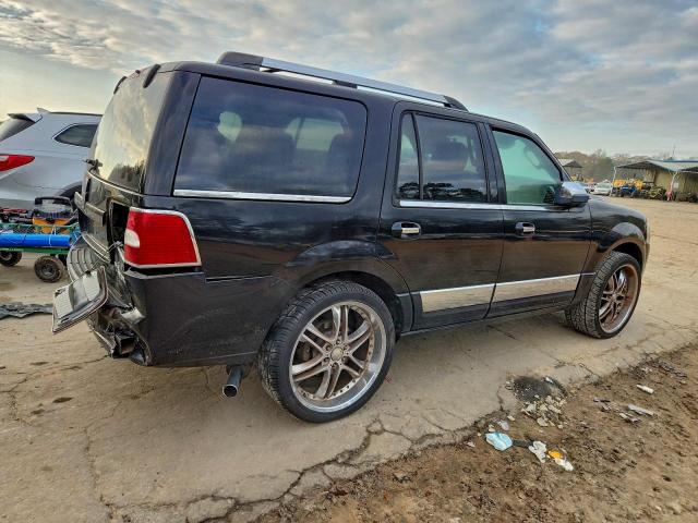 Lincoln Navigator Image 3