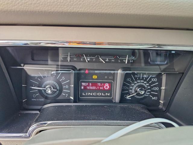 Lincoln Navigator Image 6