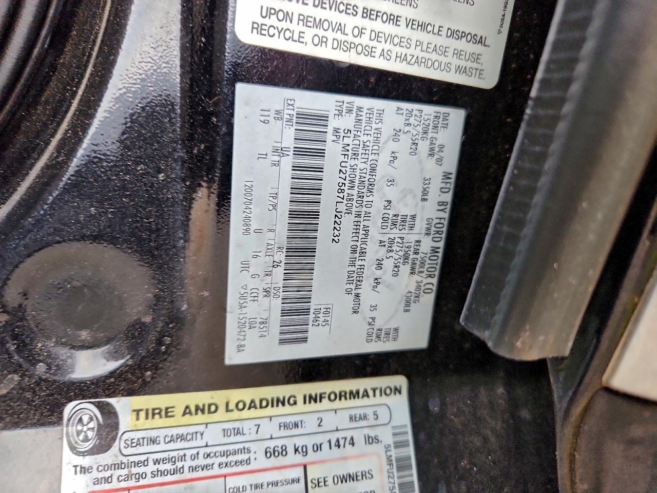 Lincoln Navigator Image 12