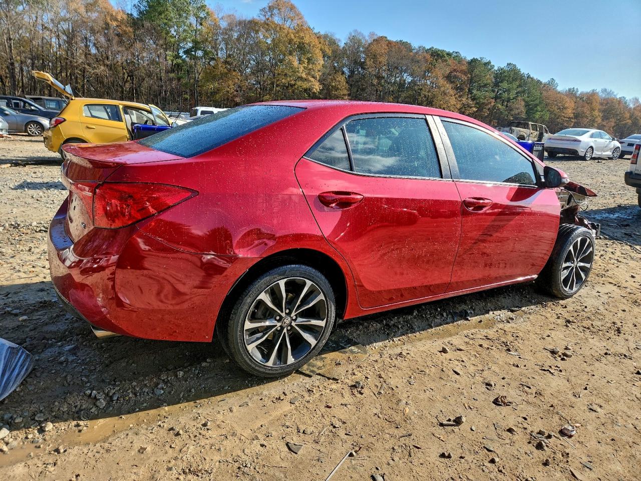 Toyota Corolla L Image 2