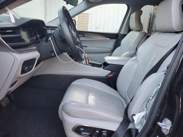 Jeep Grand Cherokee Overland Image 13