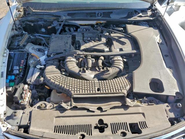 Lexus LS 460 Image 3