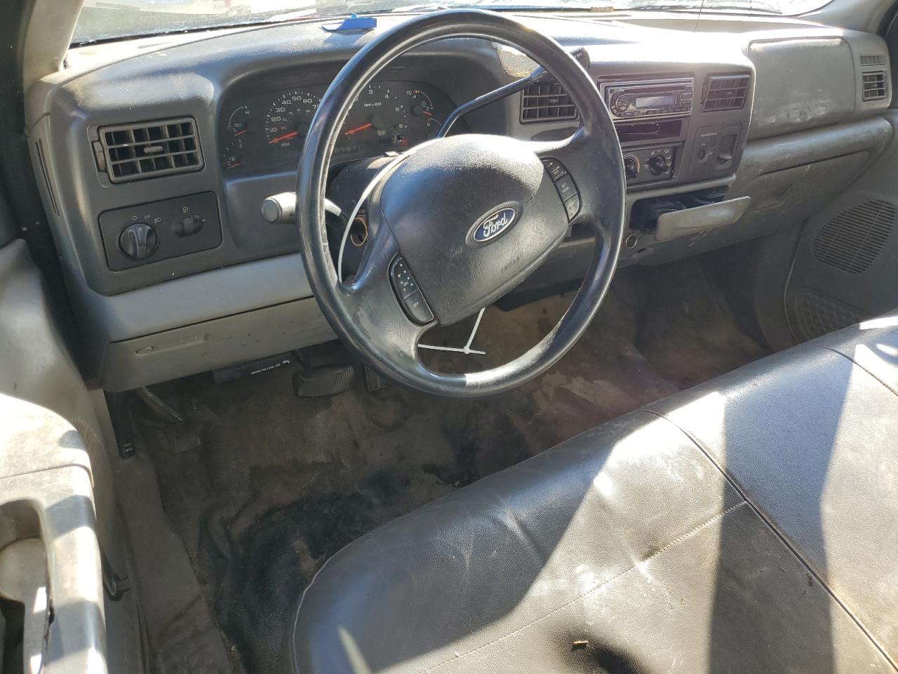 Ford F-250 Super Duty Image 4