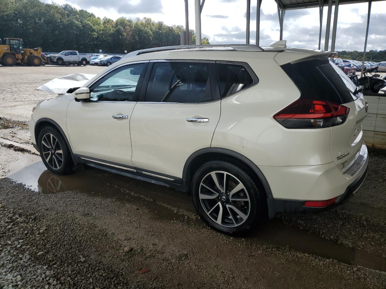 Nissan Rogue S Image 5