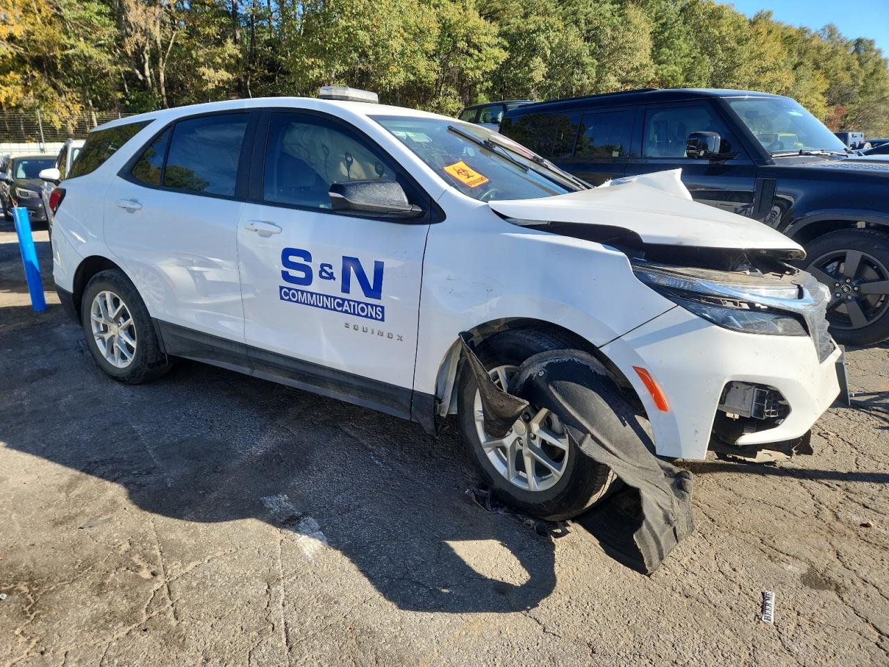 Chevrolet Equinox Ls Image 2