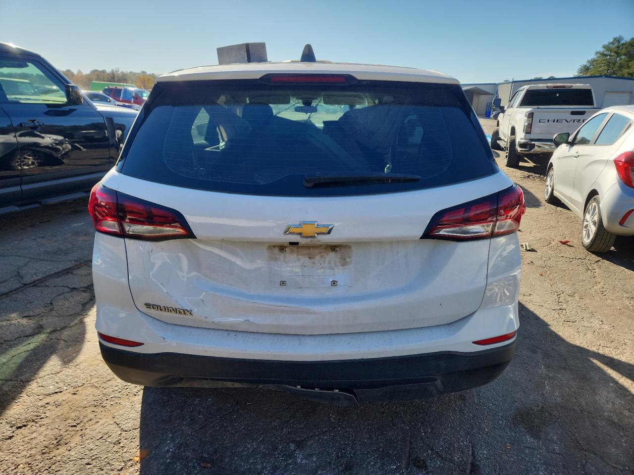 Chevrolet Equinox Ls Image 13