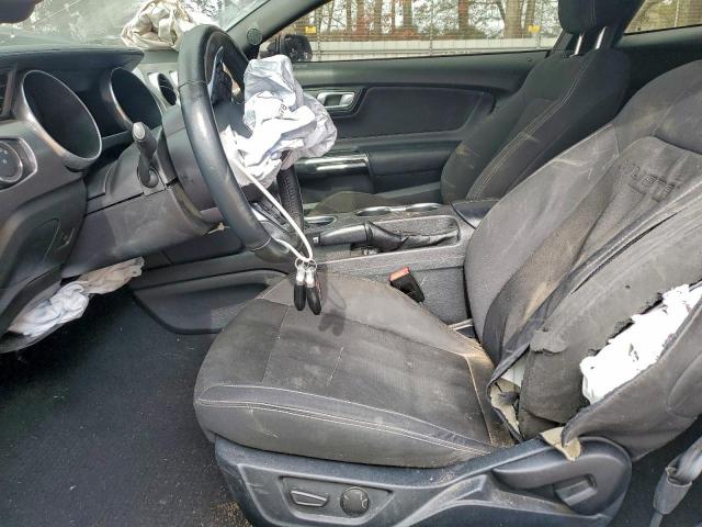 Ford Mustang Image 11