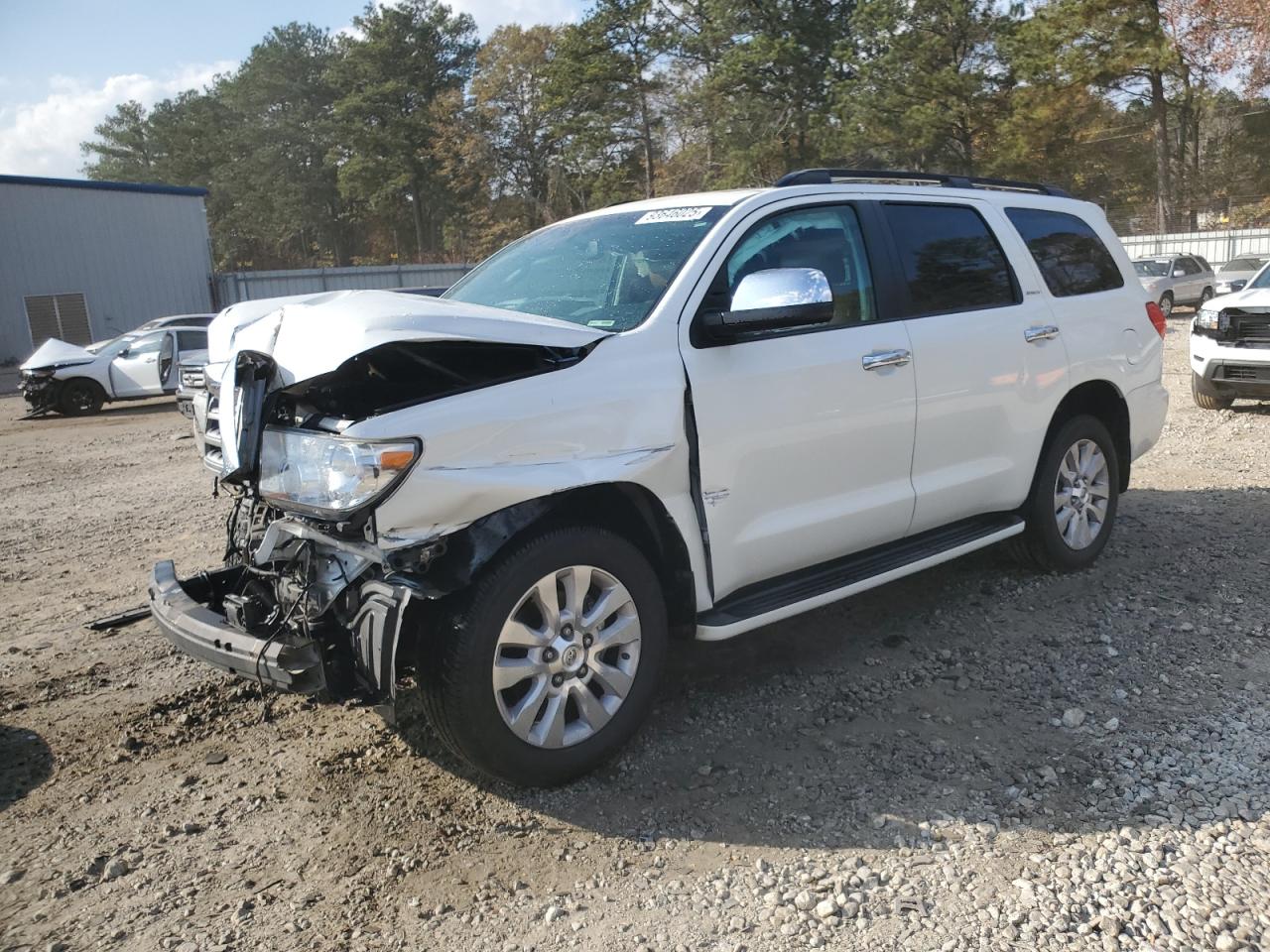 Toyota Sequoia Platinum Image 1