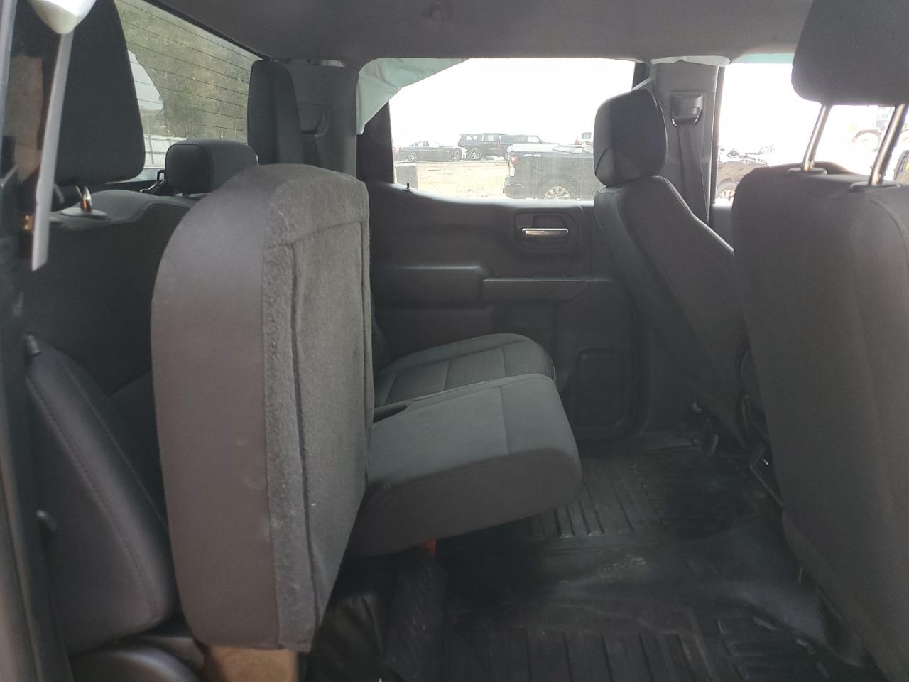 GMC Sierra C1500 Image 4