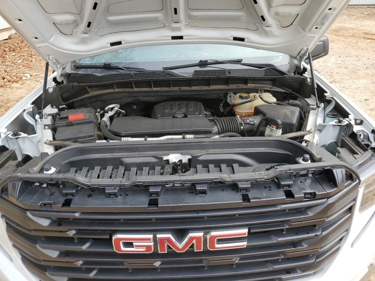 GMC Sierra C1500 Image 8