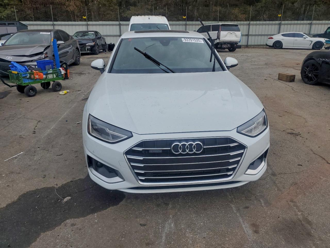 Audi A4 Premium 40 Image 3