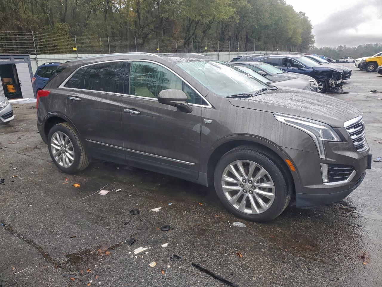 Cadillac XT5 Luxury Image 7