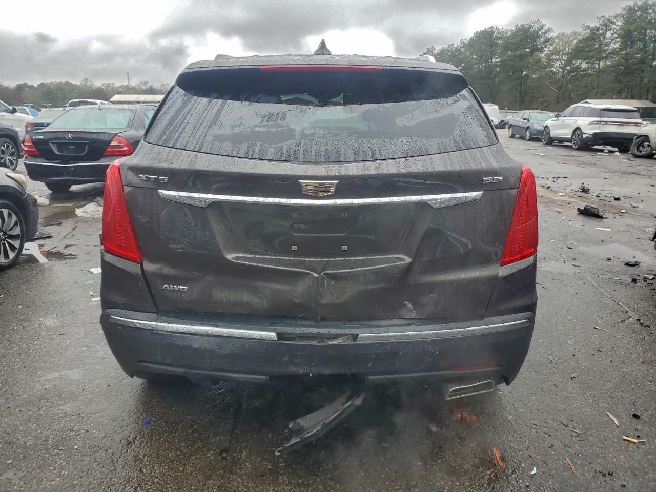 Cadillac XT5 Luxury Image 3