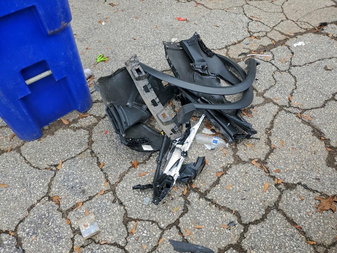 Nissan Rogue S Image 14