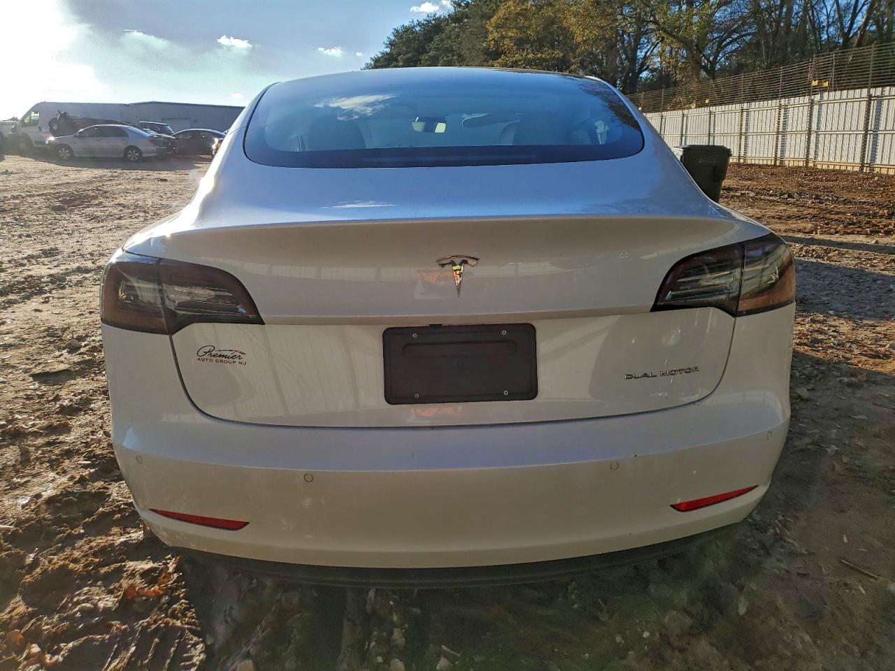 Tesla Model 3 Image 3
