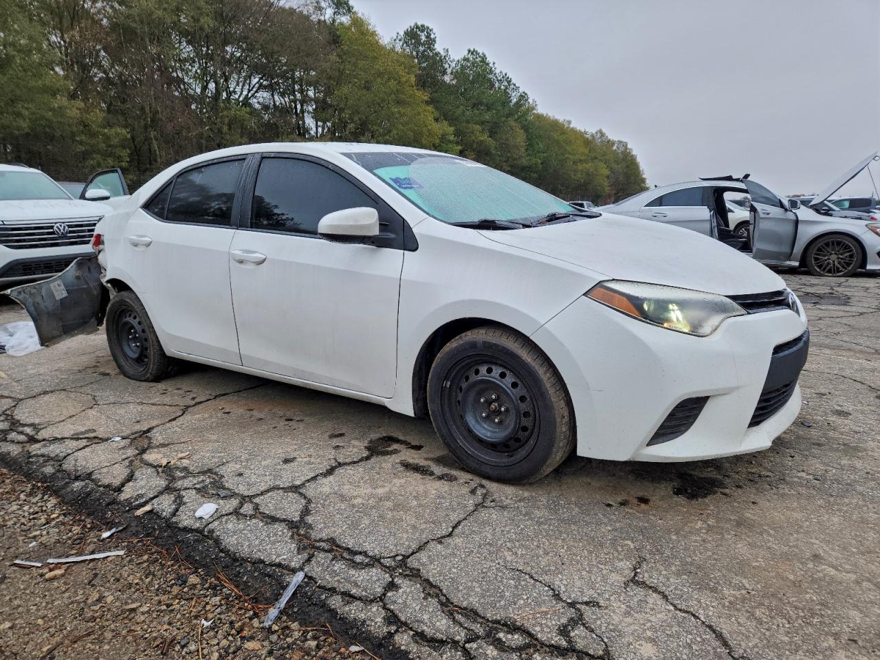 Toyota Corolla L Image 8