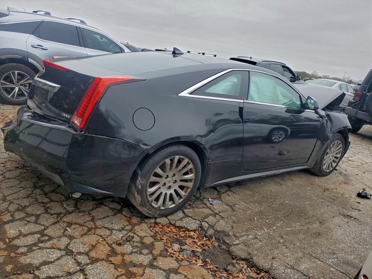 Cadillac CTS Image 12