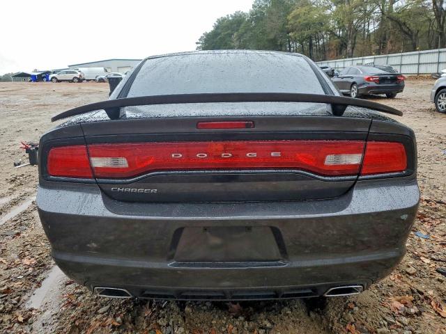 Dodge Charger Se Image 7