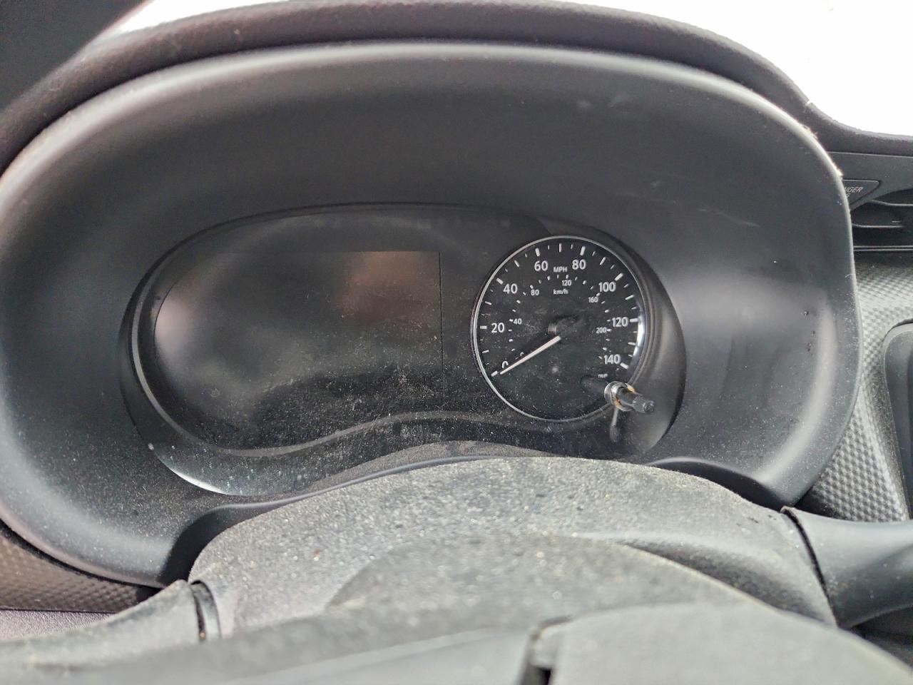 Nissan Kicks Sv Image 8