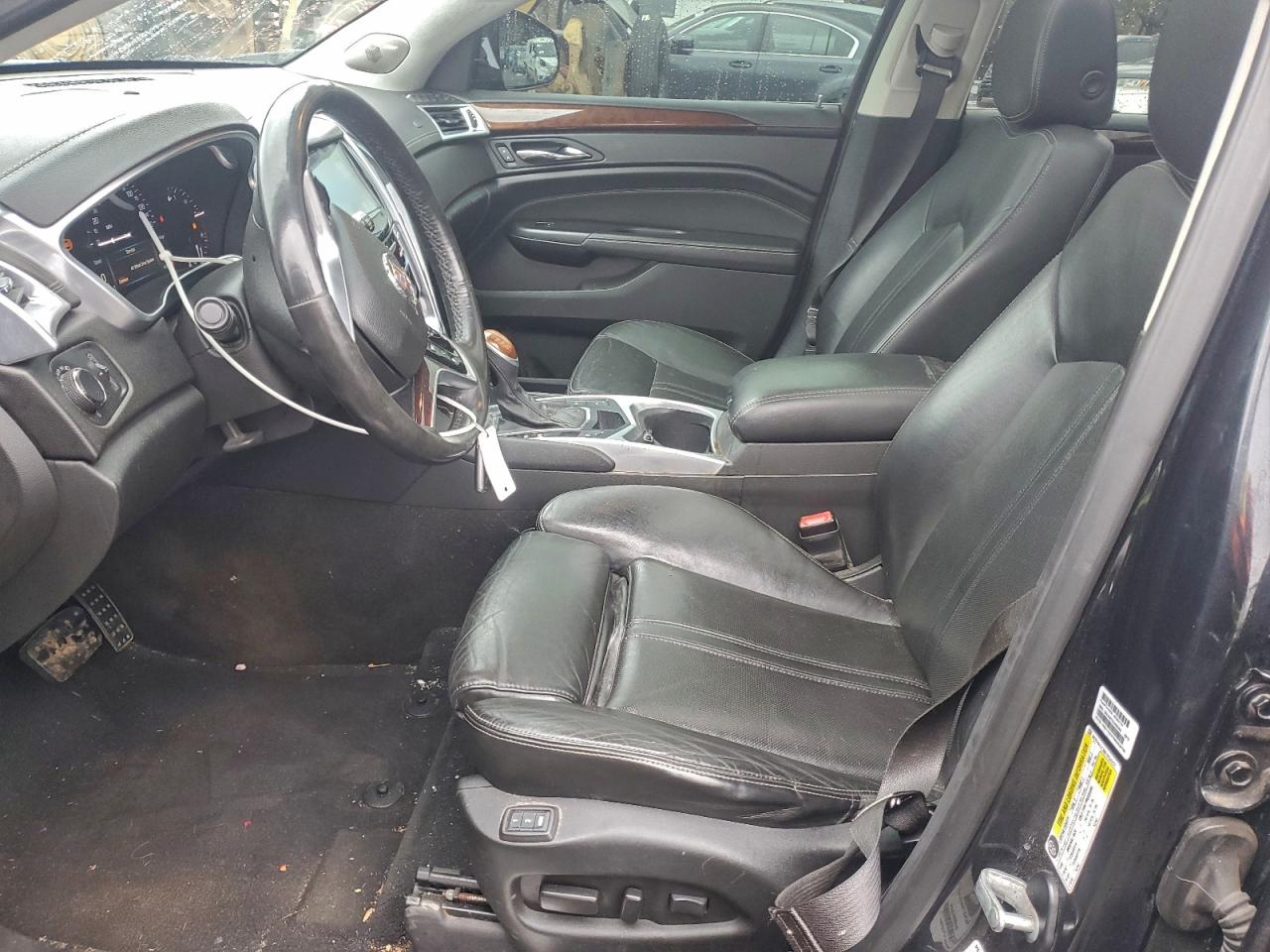 Cadillac SRX Luxury Collection Image 9