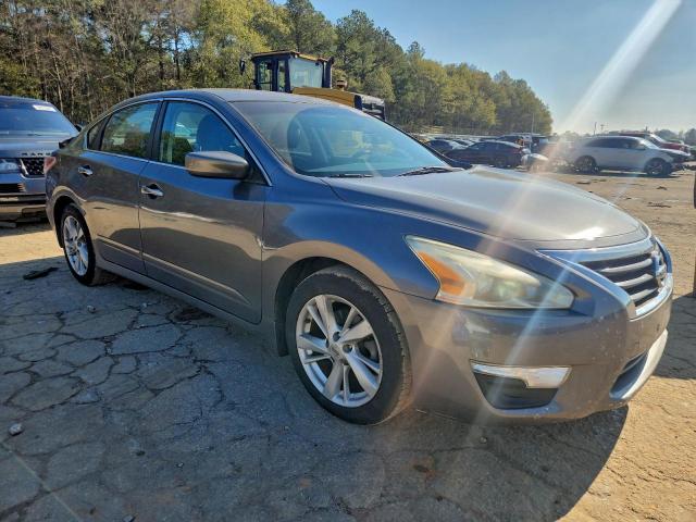 Nissan Altima 2.5 Image 2