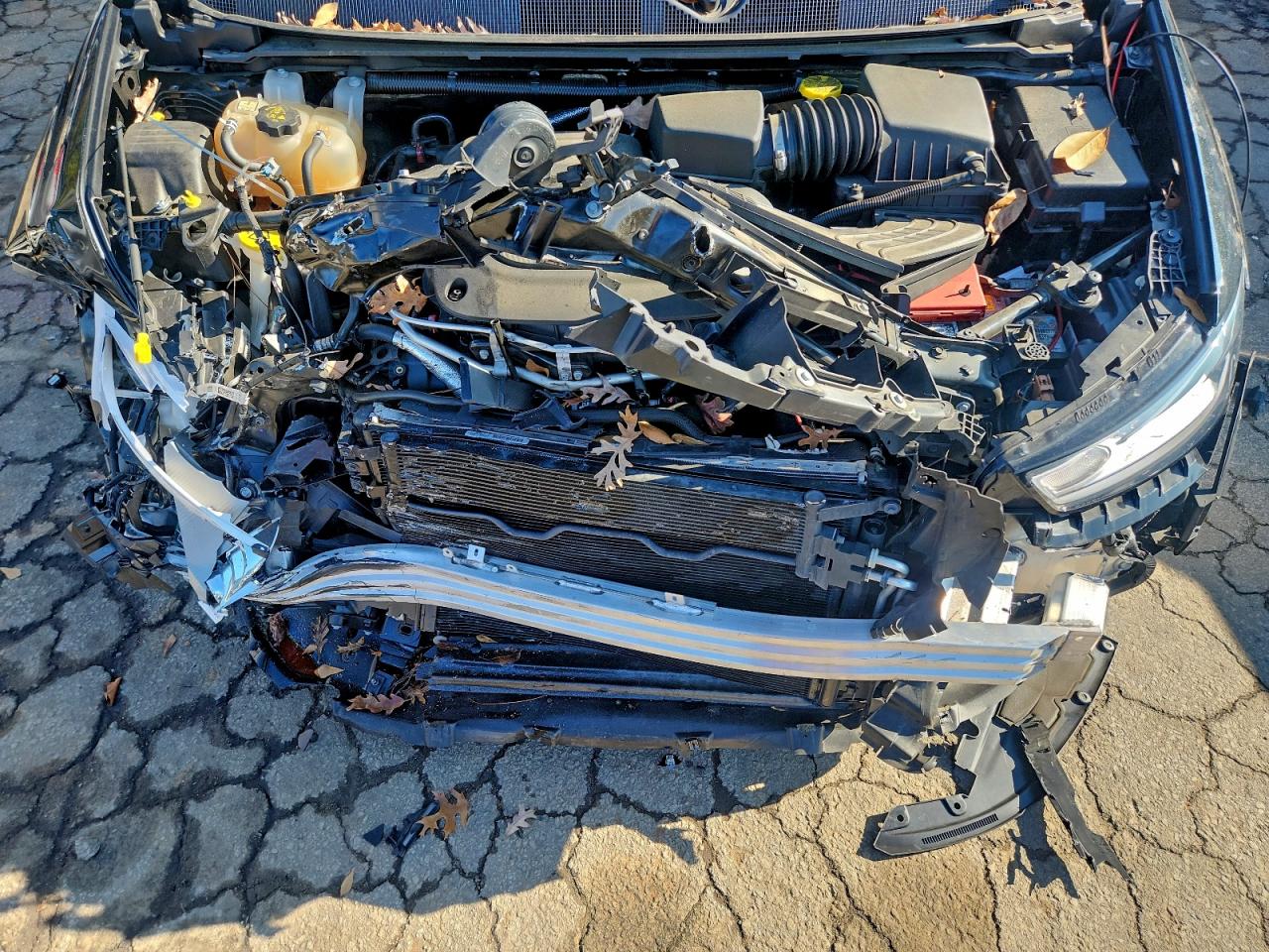 Chrysler Pacifica Limited Image 12