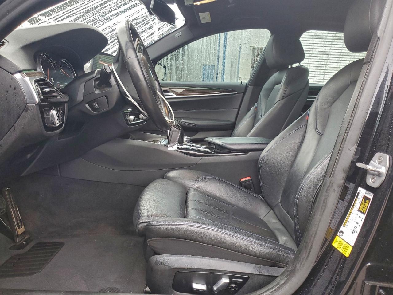 BMW 5 Series I Image 9