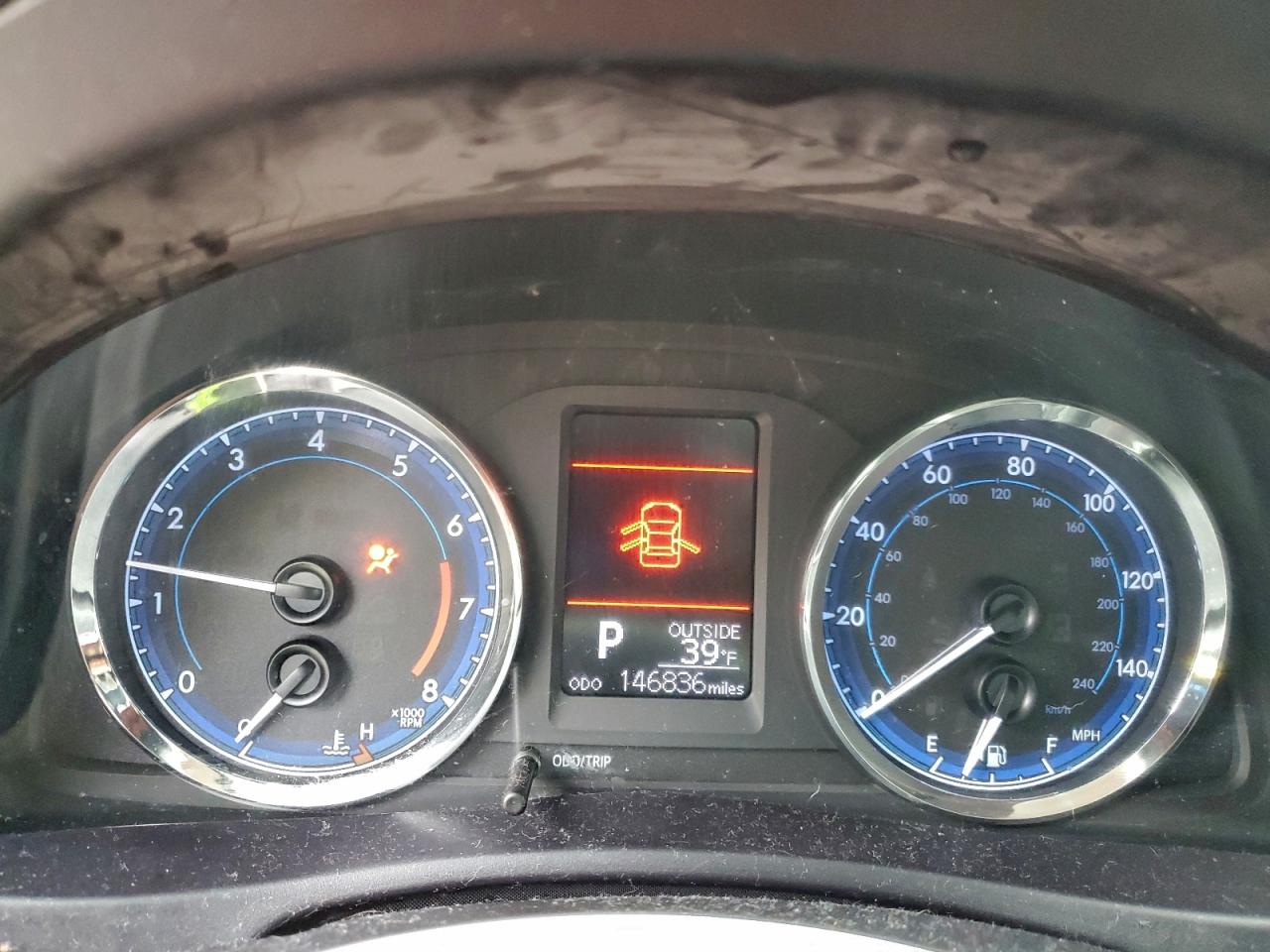 Toyota Corolla L Image 4