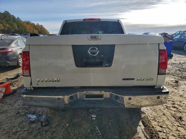 Nissan Titan Xe Image 4