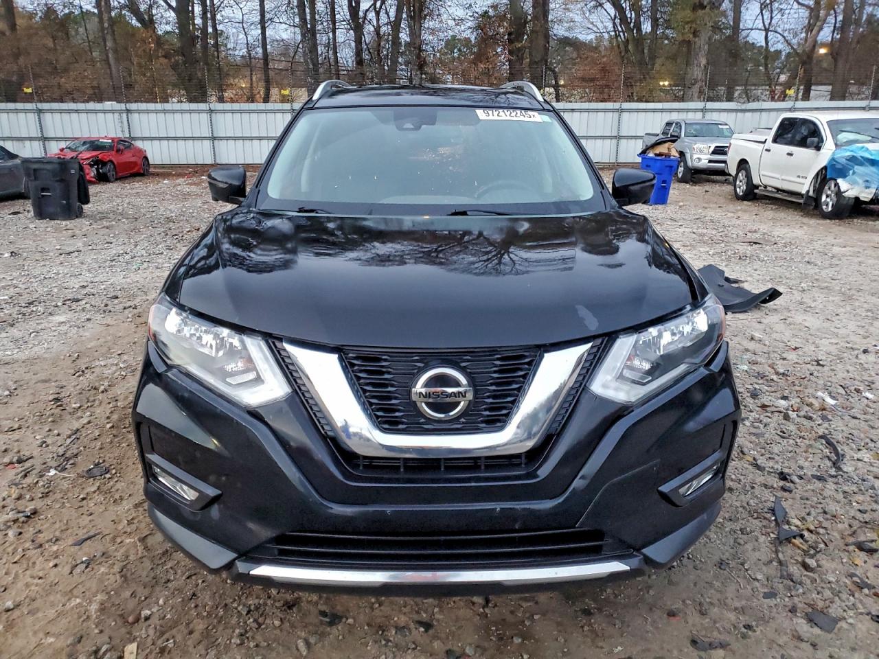 Nissan Rogue S Image 9