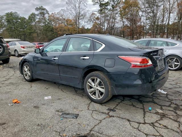 Nissan Altima 2.5 Image 3