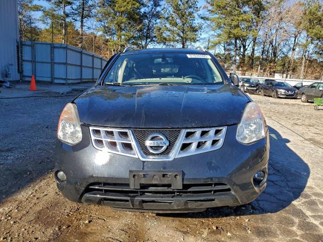 Nissan Rogue S Image 4