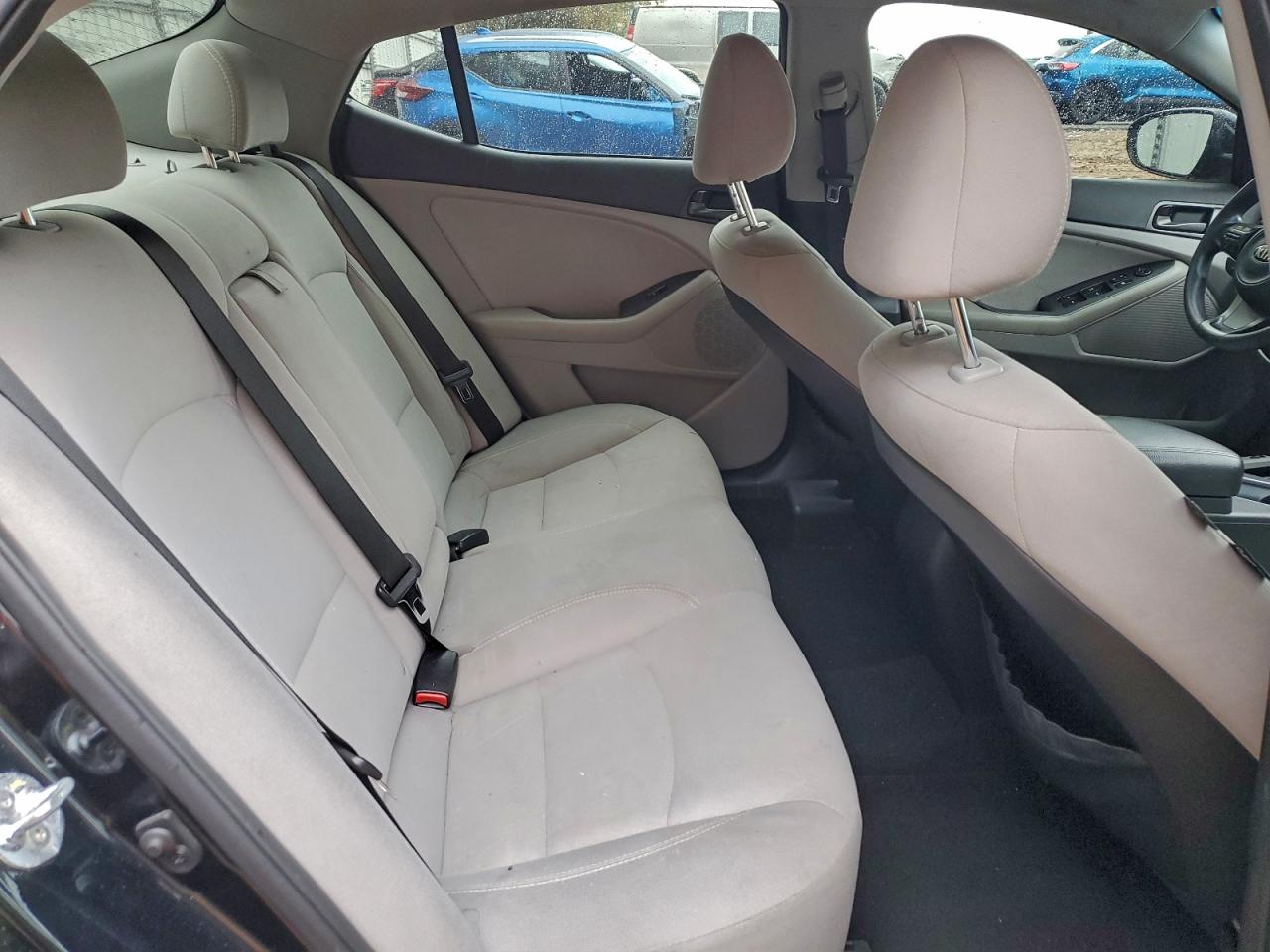 Kia Optima Lx Image 8